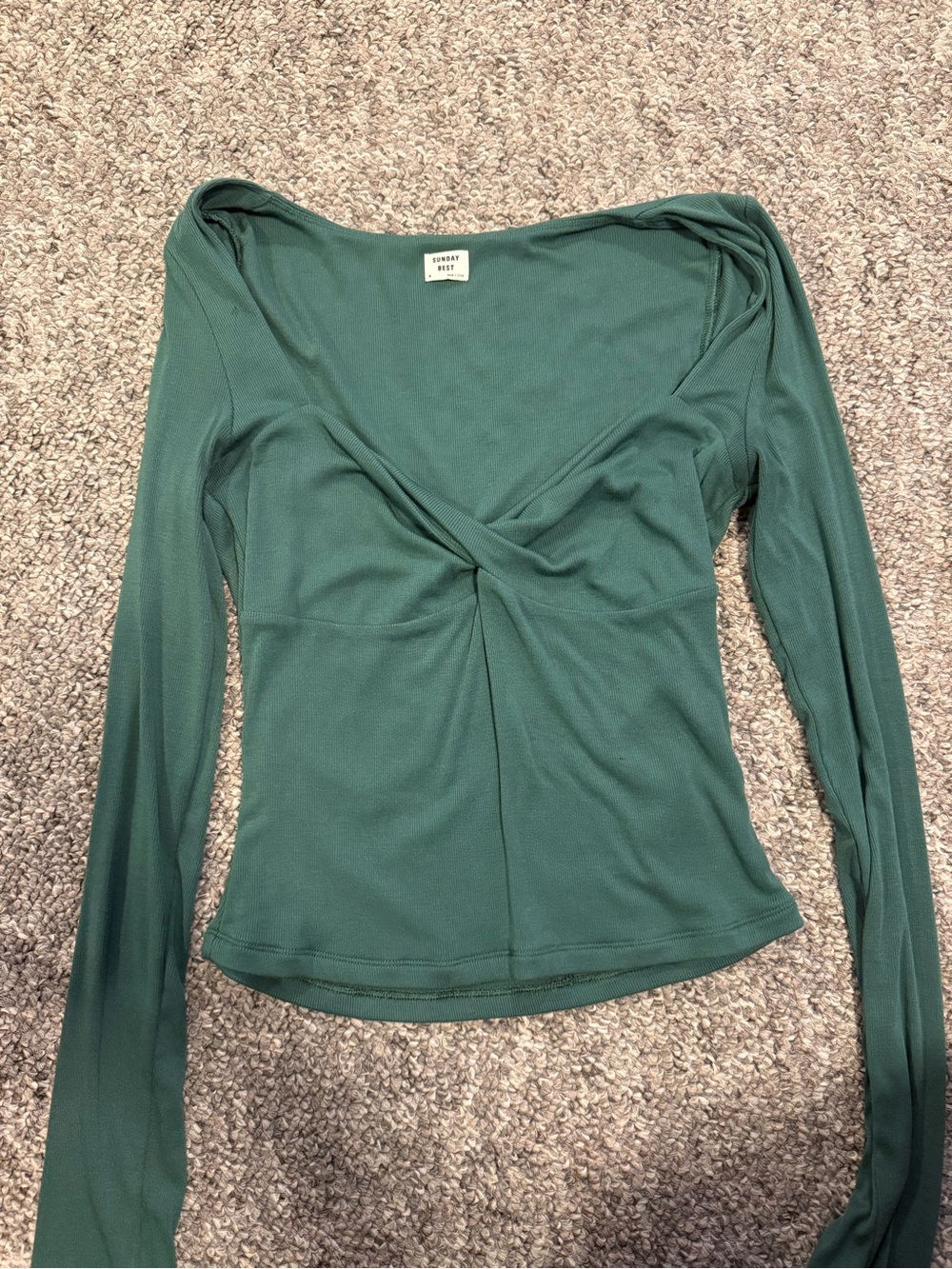 Aritzia Forest Green Long Sleeve Twist-Front Top